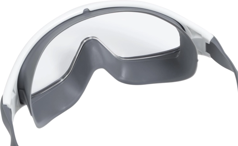 Širokokotne leče z zaščito proti megljenju