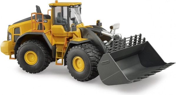 Nakladač Volvo L260H