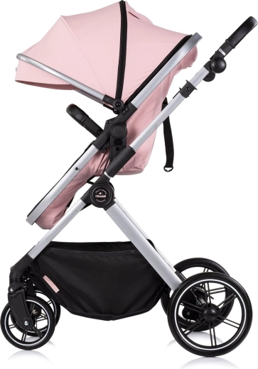 Prostorna košara in praktični PU detajli