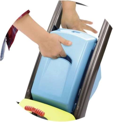 Odstranljiv koš za še bolj realistično igro