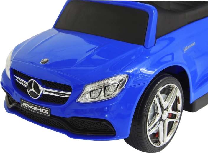 Stabilna izvedba in dizajn zvest Mercedes‑AMG
