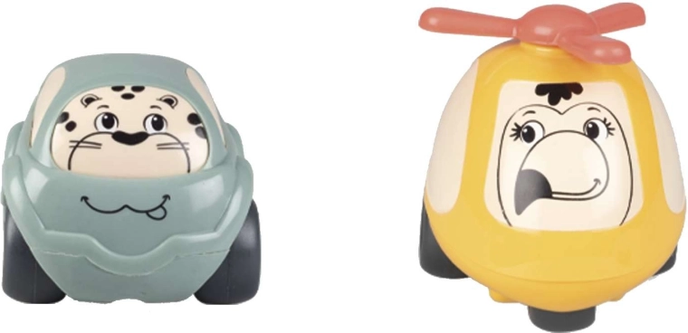 Vključuje avtomobilček in helikopter