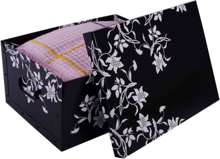 Praktični ročaji in pokrov