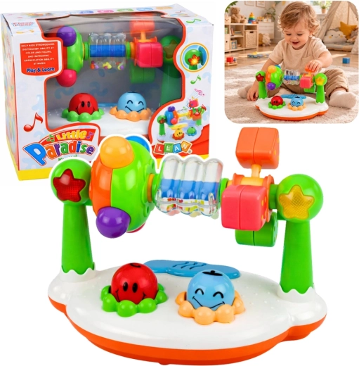 Interaktivna glasbena igrača za dojenčke s svetlobnimi učinki in zvoki