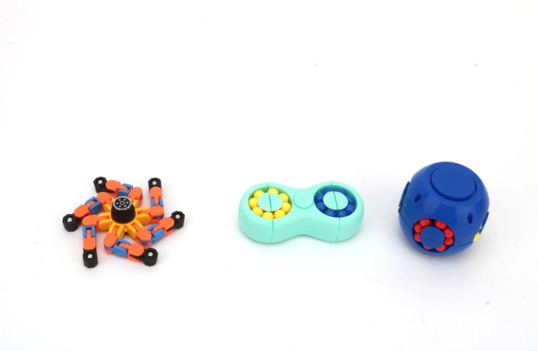 Brain puzzle miselne uganke kača, kocka in kroglična - 1 kos