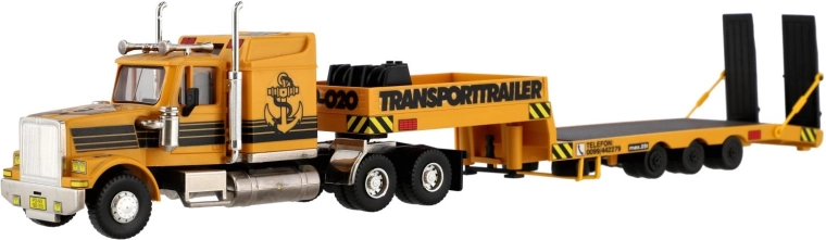 Vlačilec s transportnim priklopnikom
