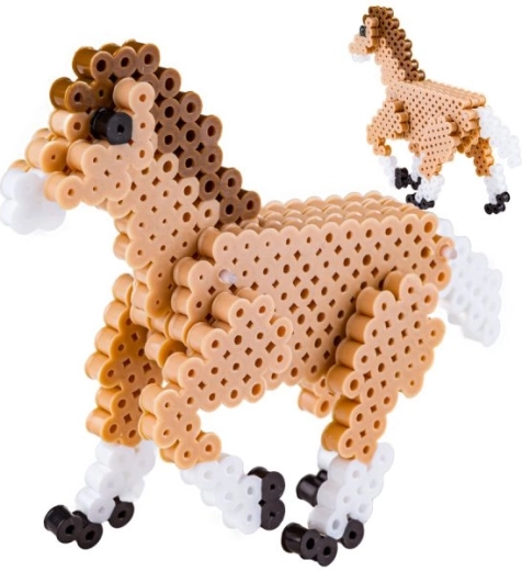 3D horse bead figure