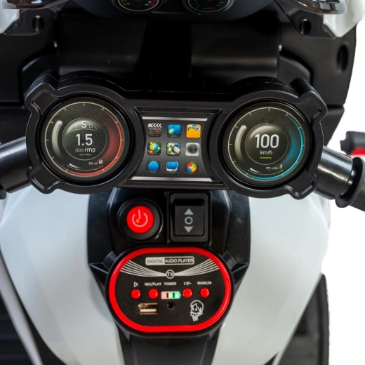 Multimedijska plošča in izobraževalne funkcije