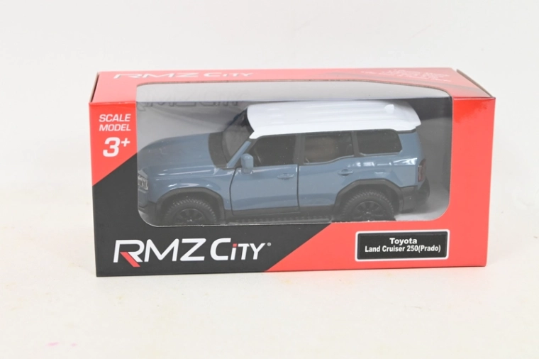 Toyota Land Cruiser – kovinski model, moder