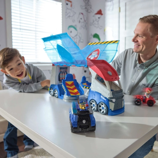 Odpiralni patruljni tovornjak in mobilna baza