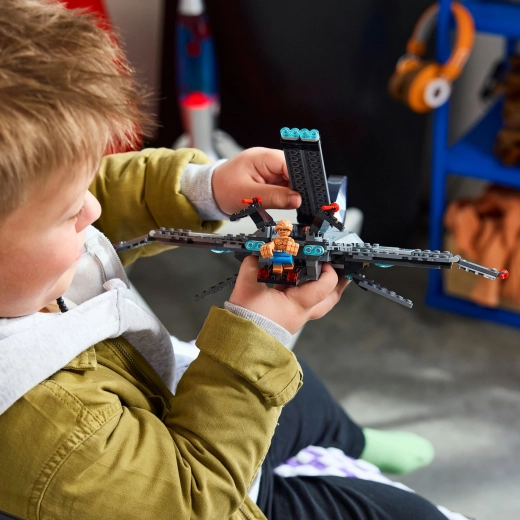 Building and playing in children’s hands