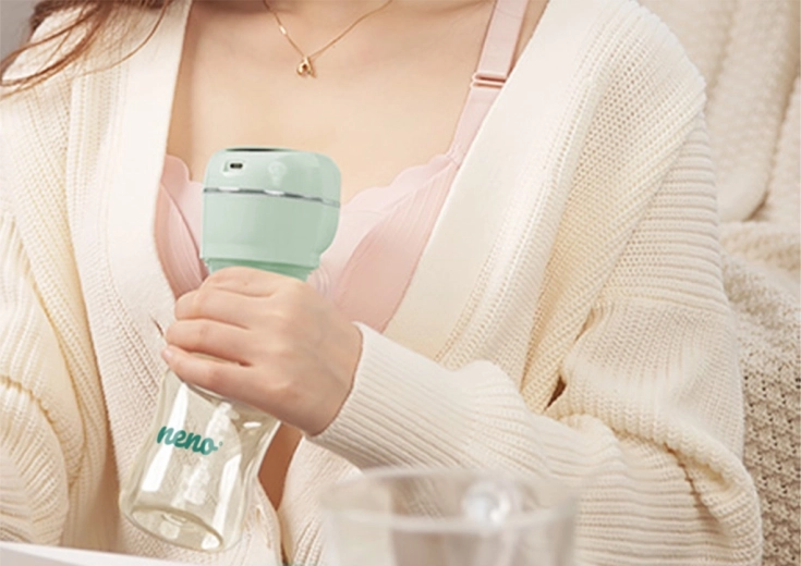 Mehak silikon in kompaktno ohišje brez BPA