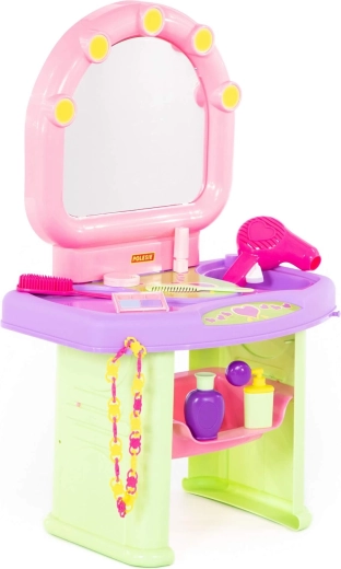 Praktičen prostor za shranjevanje dodatkov