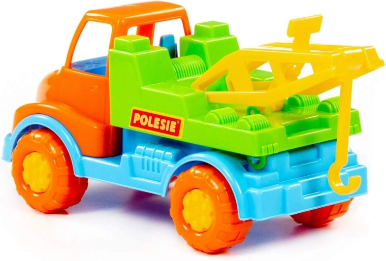 Towing arm for tow-truck play