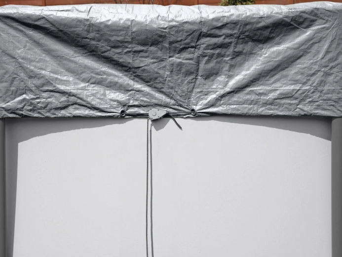 Trdna in zanesljiva pritrditev