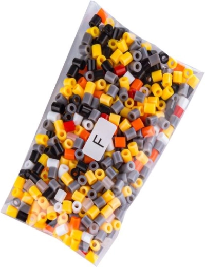 Everything you need in the package (beads, pegboard and accessories)