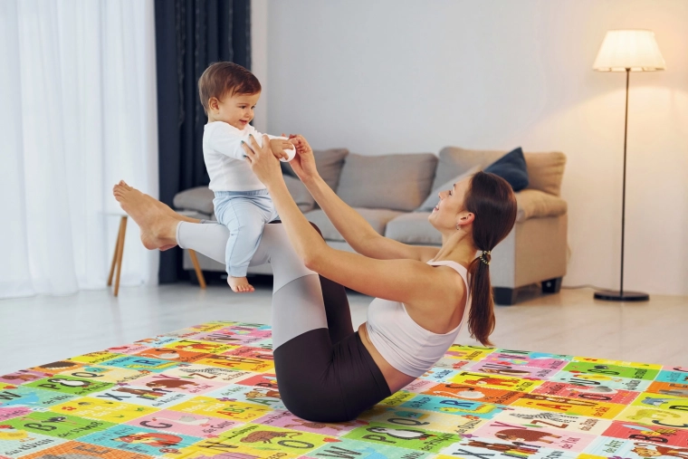 Zložljiva, lahka in s torbo za enostaven transport