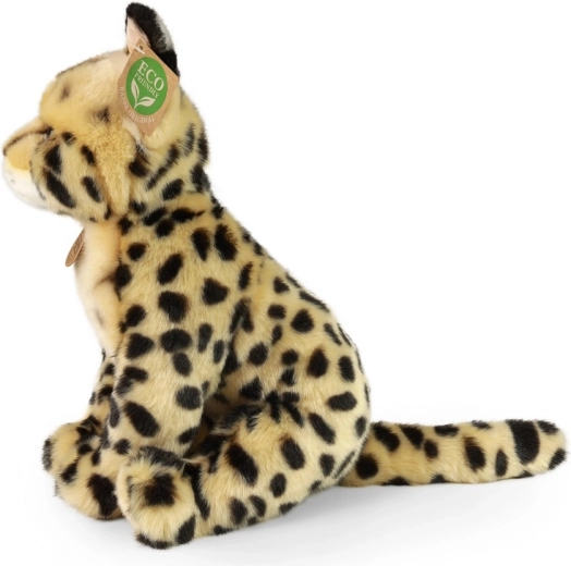 Realistic look and soft plush