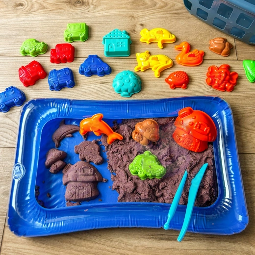 Zlahka oblikovalen, mehak in večkrat uporaben