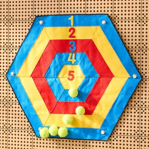 Preprosto obešanje in varna igra