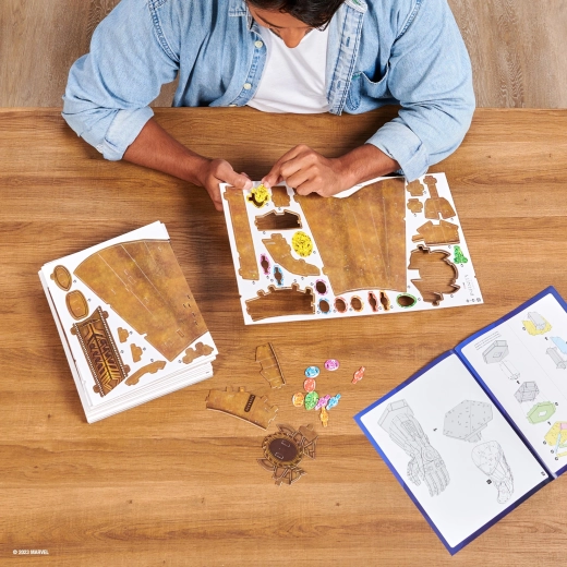 Predizrezani deli za enostavno sestavljanje