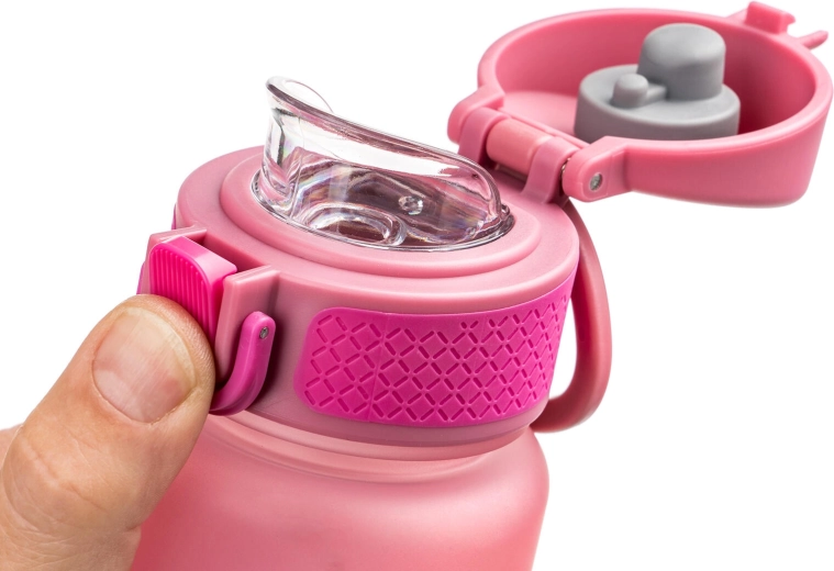 Enoročno odpiranje in čist ustnik