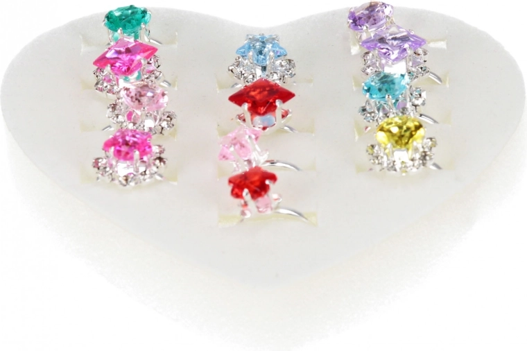 Bogat komplet 12 prstanov