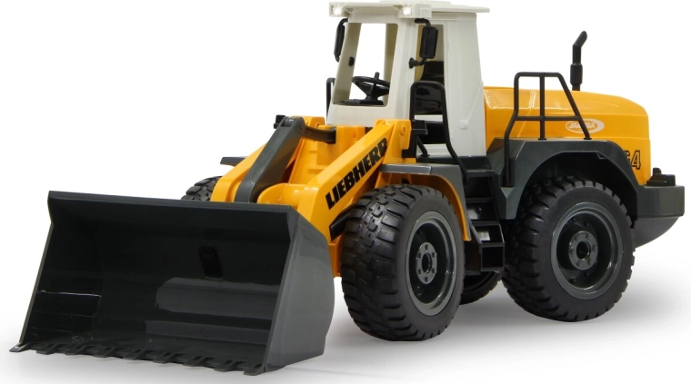 Licensed Liebherr look and realistic steering