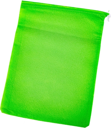 Practical pouch for storing pieces