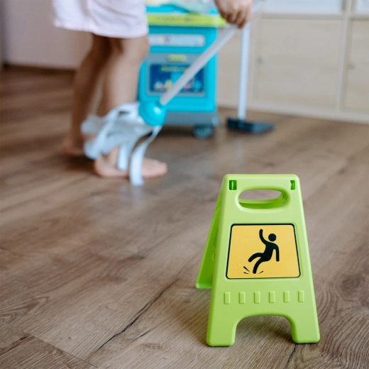 Safe cleaning game