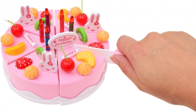 Sliceable cake with Velcro