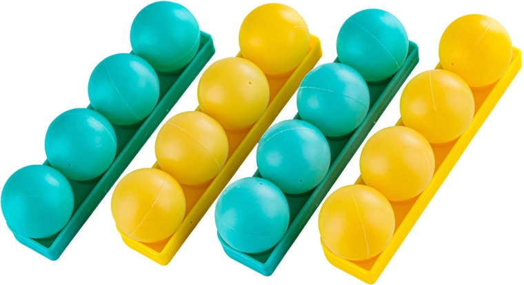 Colored balls and holders for a clear game setup