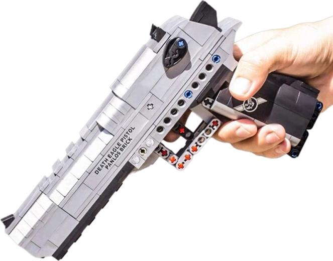 Realistic model with moving elements