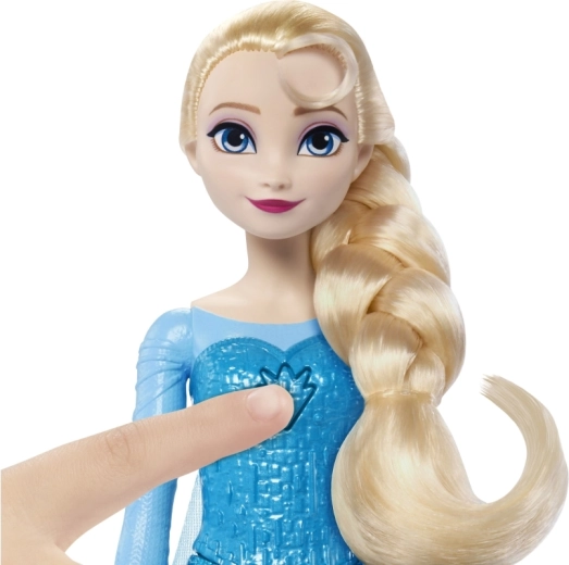 V angleščini poje »Let It Go«