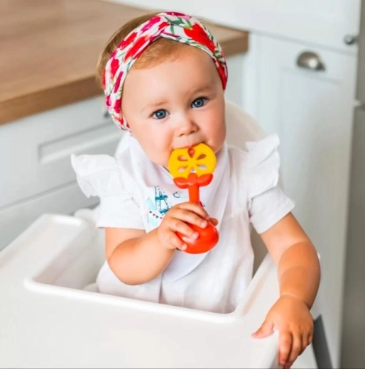 Enostaven prijem za majhne ročice