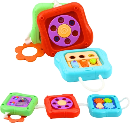 Variabilna igra: kocka in 3 dvostranski paneli