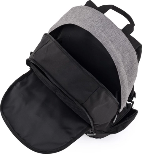 Trokosna organizacija in žep za prenosnik