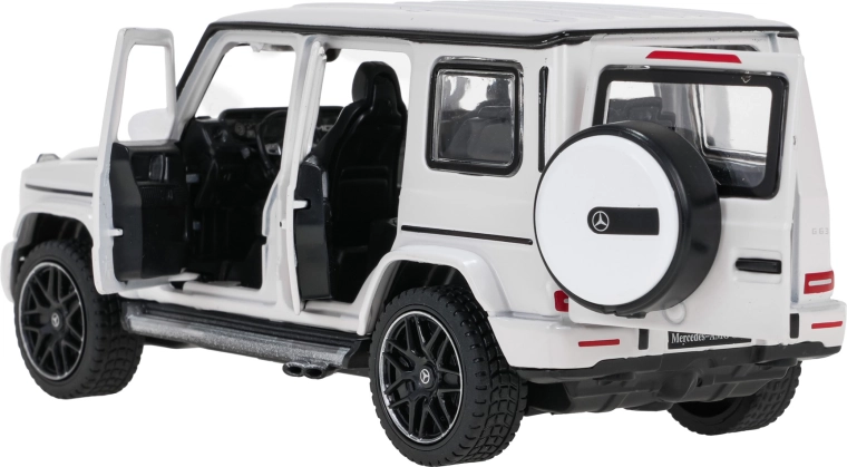 Opening parts and detailed interior