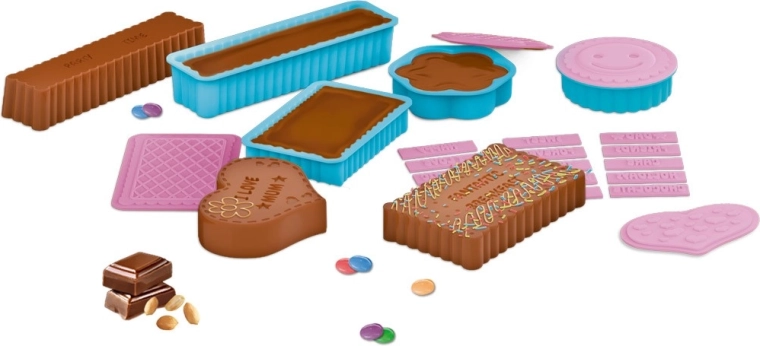 Creative molds and decorations