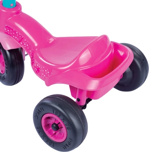 Practical rear basket for toys and snacks