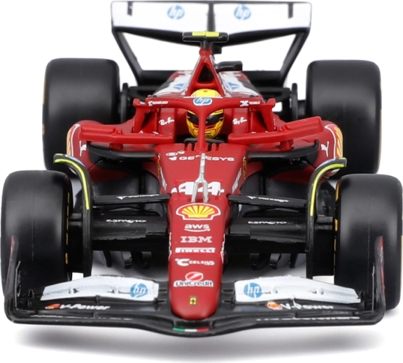 Die-cast izvedba in dirkač v kokpitu