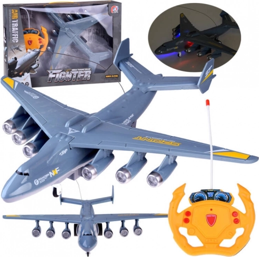 RC letalo z upravljalnikom in lučmi, navdihnjeno z ANTONOV AN‑225