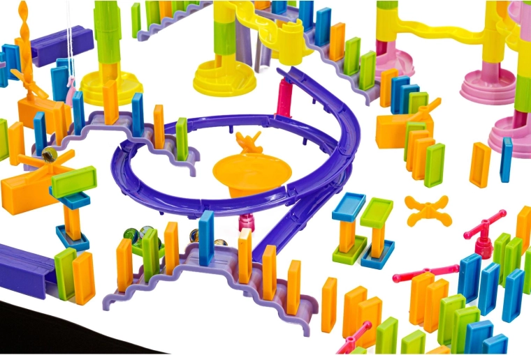 Build it your way – your child becomes a little architect