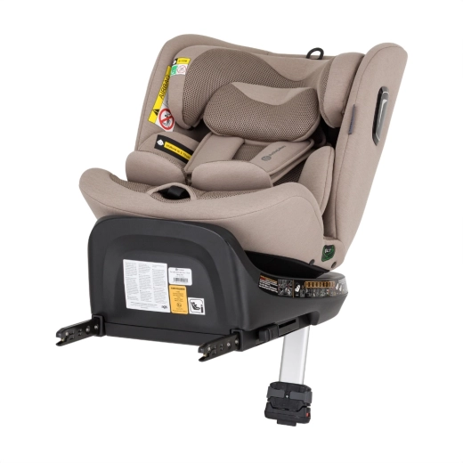 Varna namestitev i-Size z ISOFIX in oporno nogo