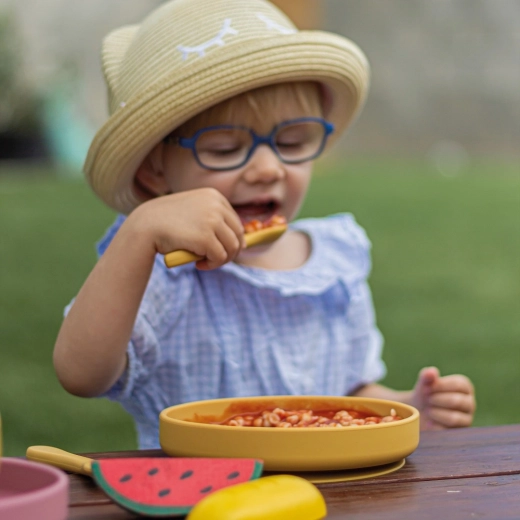 Stabilen krožnik zahvaljujoč močnemu prisesku