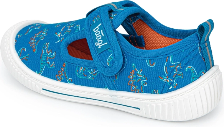 Breathable textile and toe protection for everyday wear