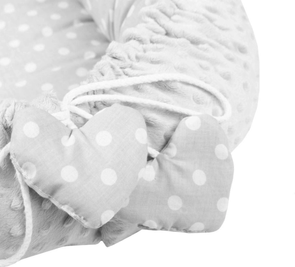 Adjustable size with drawstring cord