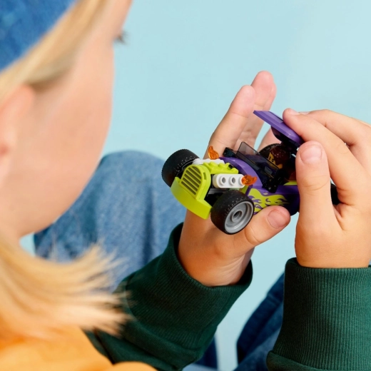 Odpirajoča se streha za preprosto igro