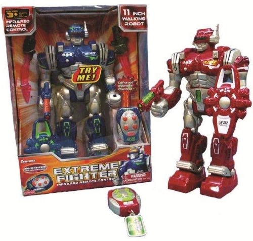 Robot M.A.R.S Extreme Fighter – govoreči interaktivni robot z IR upravljanjem