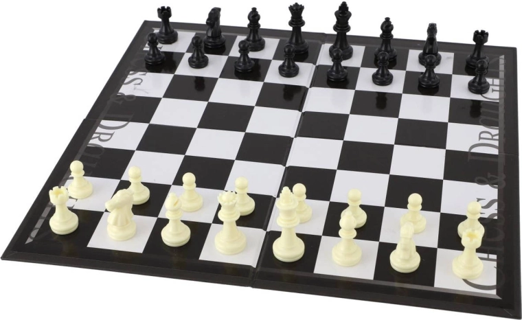 Clear playing board and pieces